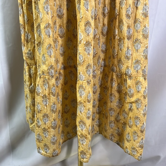 Maijin Yellow Metallic Gold Floral Print Sleeveless Smocked Waist Midi Dress - Picture 9 of 16